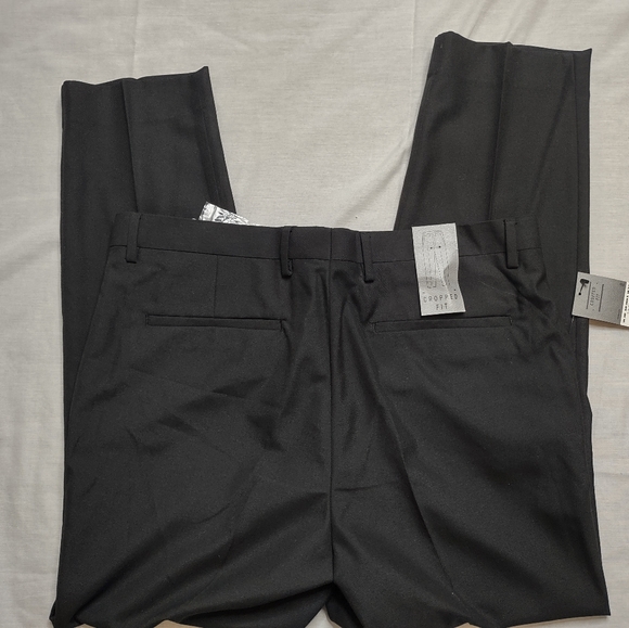 Black pants - Picture 4 of 5